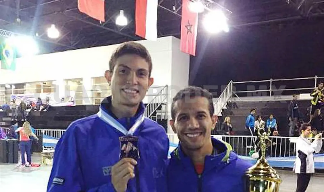 Plata para Isaac Torres