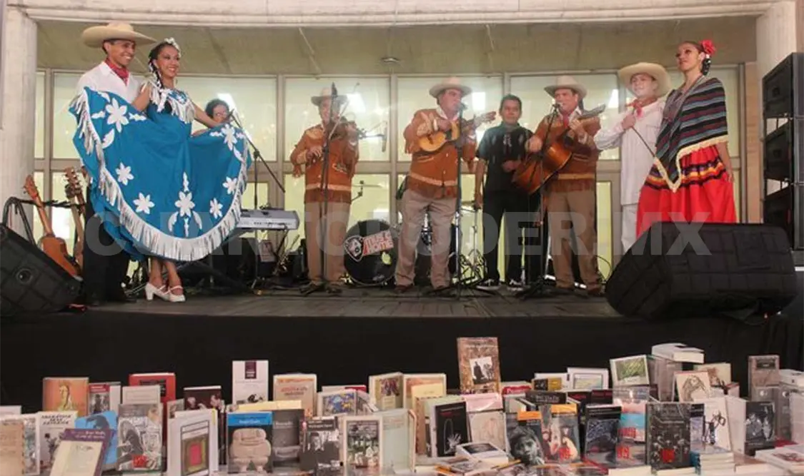 El trío Chicontepec y el cantante y compositor oaxaqueño Jeissel Torres llevaron su música a Sudamérica. Agencias
