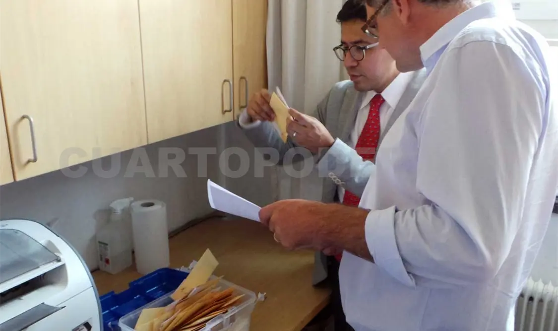 Entregan prendas de caso Iguala