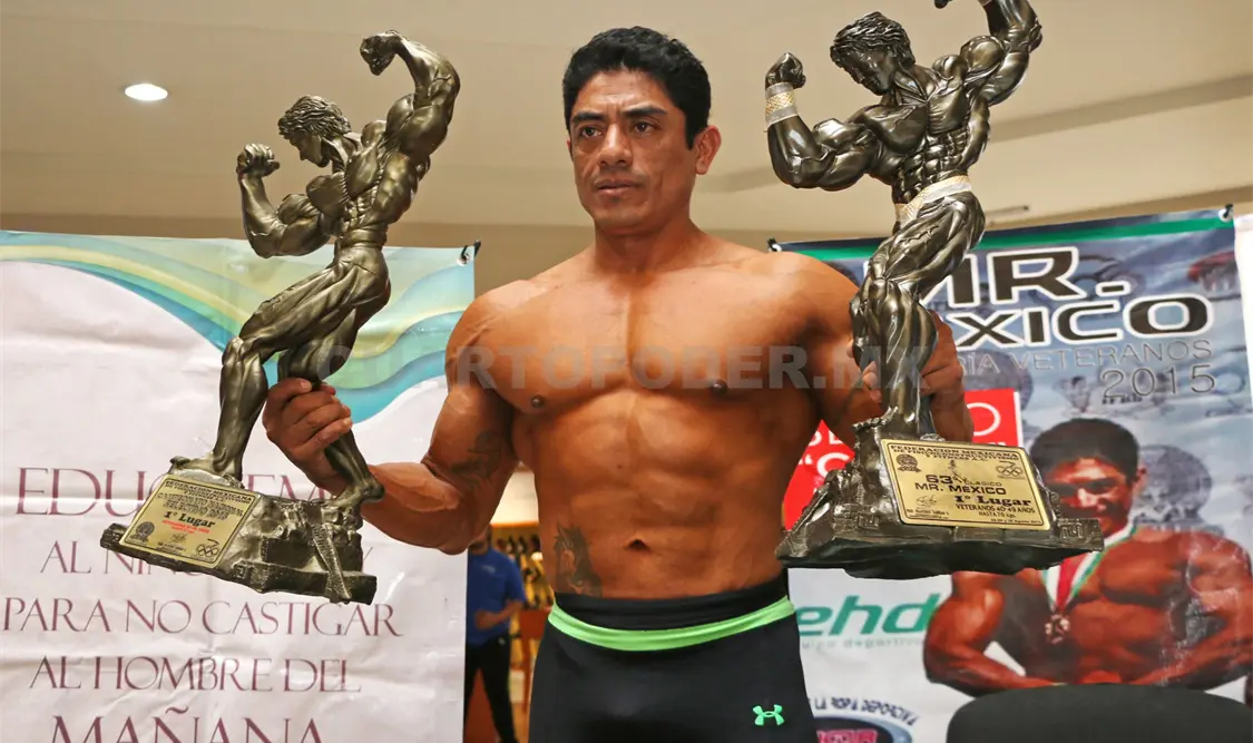 Actualmente es el campeón nacional del Mr. México 2015 en la categoría veteranos 40-49 años. Guillermo Ramos. CP