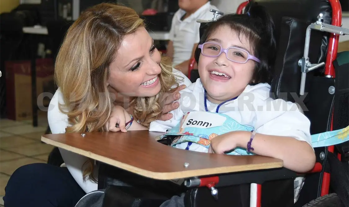 Angélica Rivera visita Centro