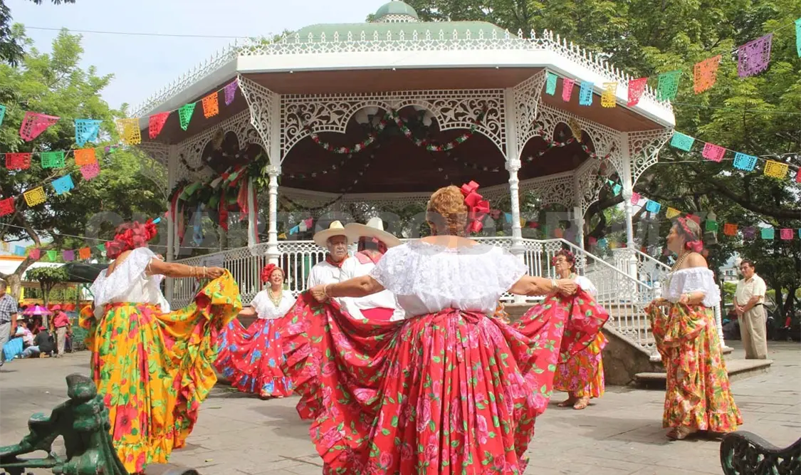 CELEBRAN XXII ANIVERSARIO DEL PARQUE JARDÍN DE LA MARIMBA