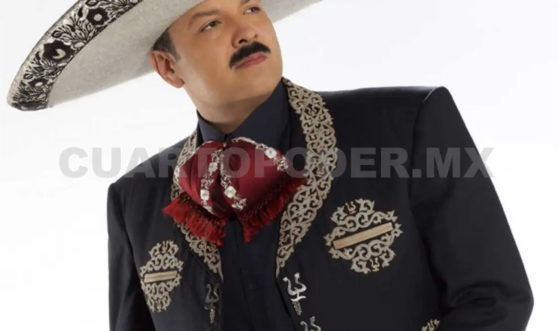 Pepe Aguilar, el rey de las fiestas patrias