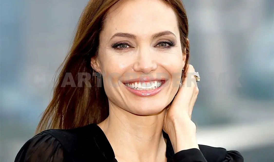 Jolie pide actuar contra violencia sexual