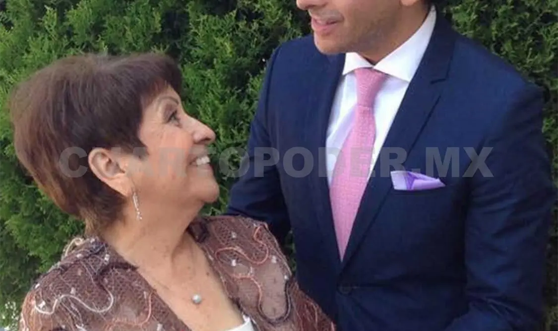 Fallece la madre de Adal Ramones