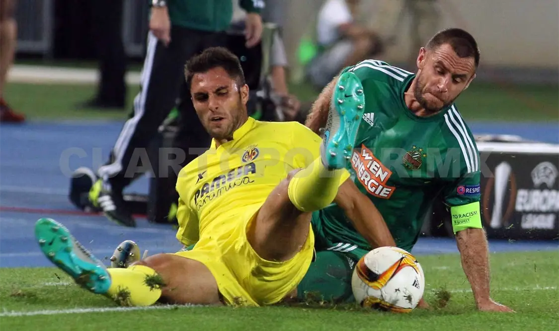 Villarreal cae en su debut