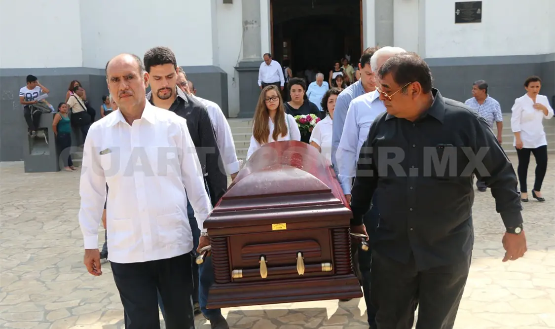 Dan último adiós a Eraclio Zepeda