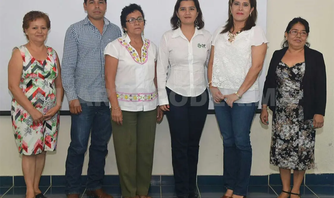 Capacitan a nuevos funcionarios del DIF