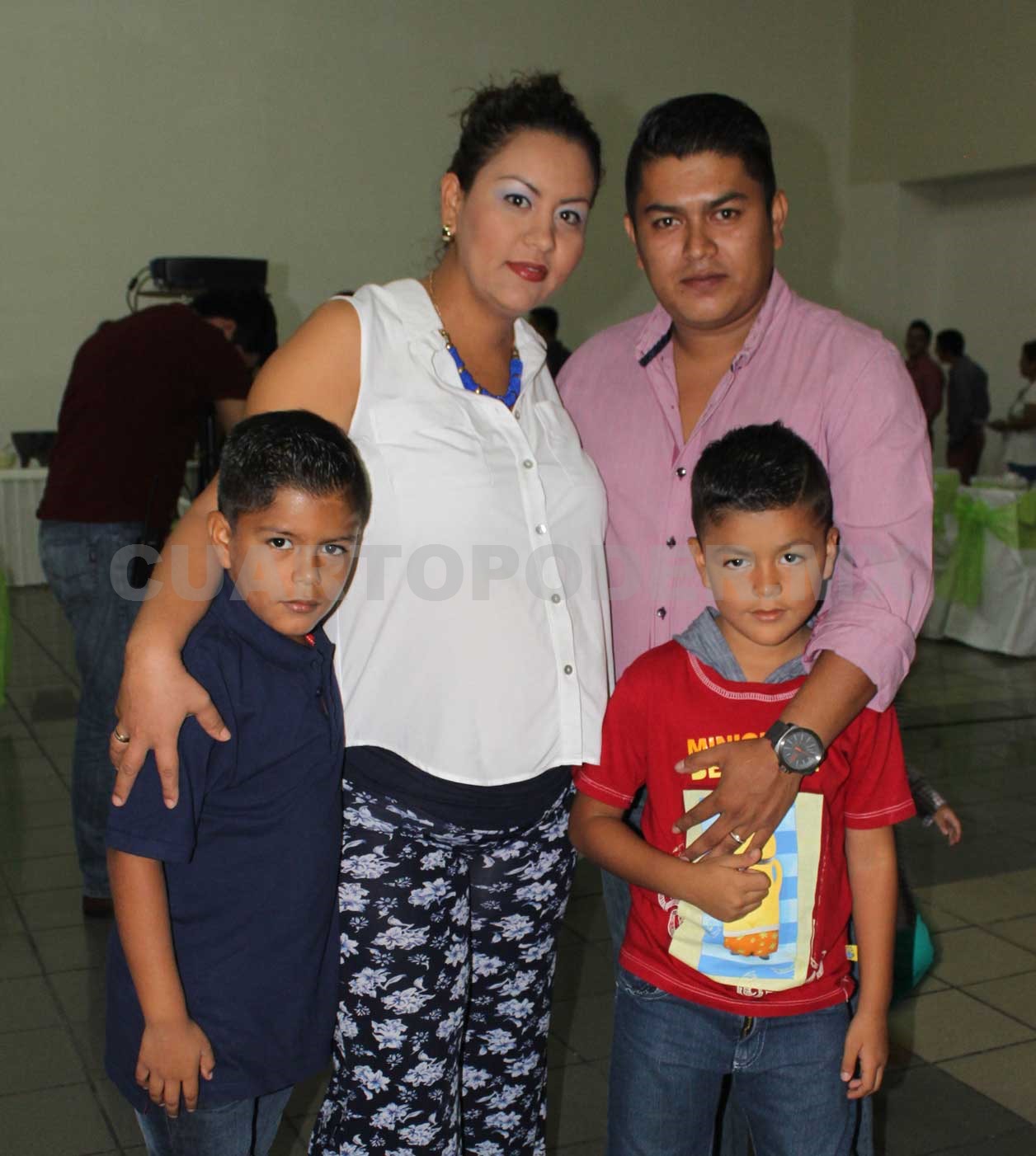 Lizzet y Ángel, en espera del pequeño Darien