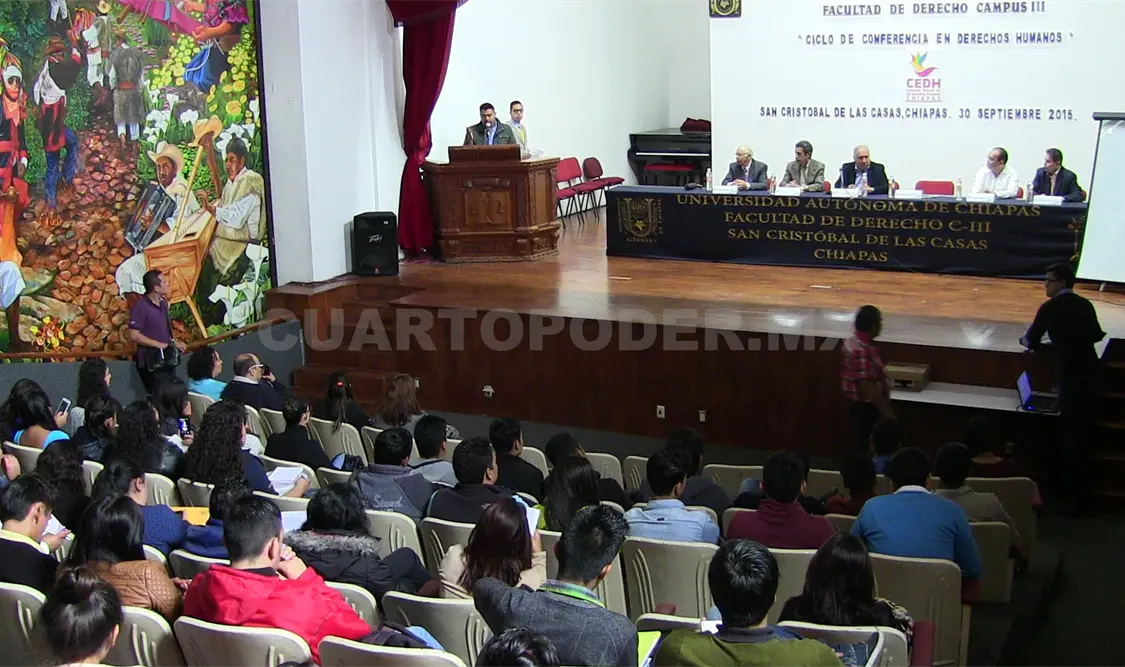 Funcionarios de la CEDH Chiapas piden privilegiar la paz durante esta temporada de cambios de mandos municipales y diputados locales en Chiapas. Cortesía, CP