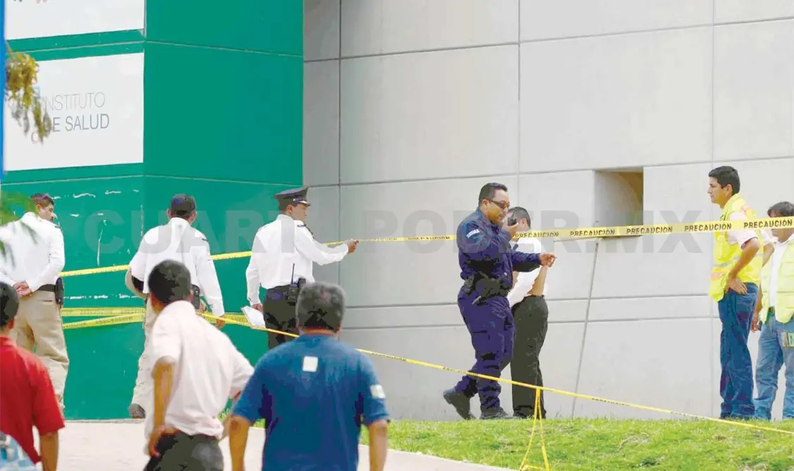 Muere a las puertas del hospital