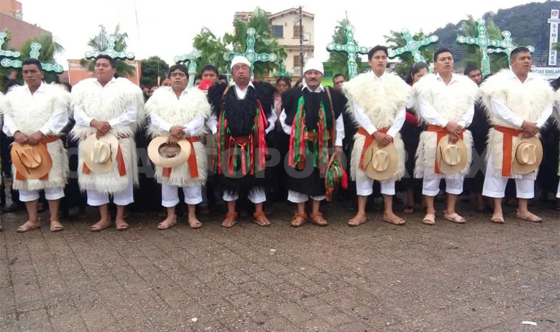 En calma relevan alcalde en San Juan Chamula
