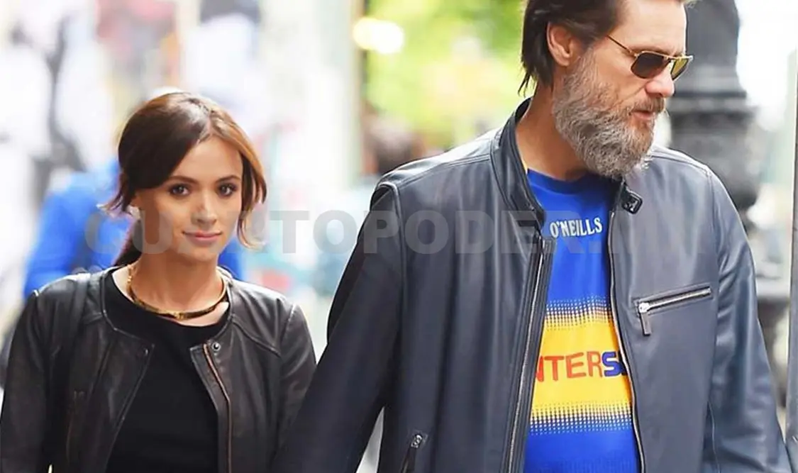 La exnovia de Jim Carrey estaba casada