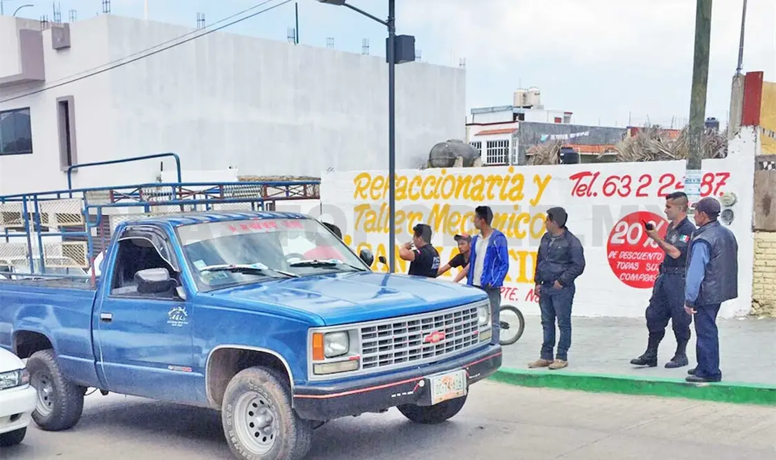 Armados asaltan a campesinos en calle de Comitán
