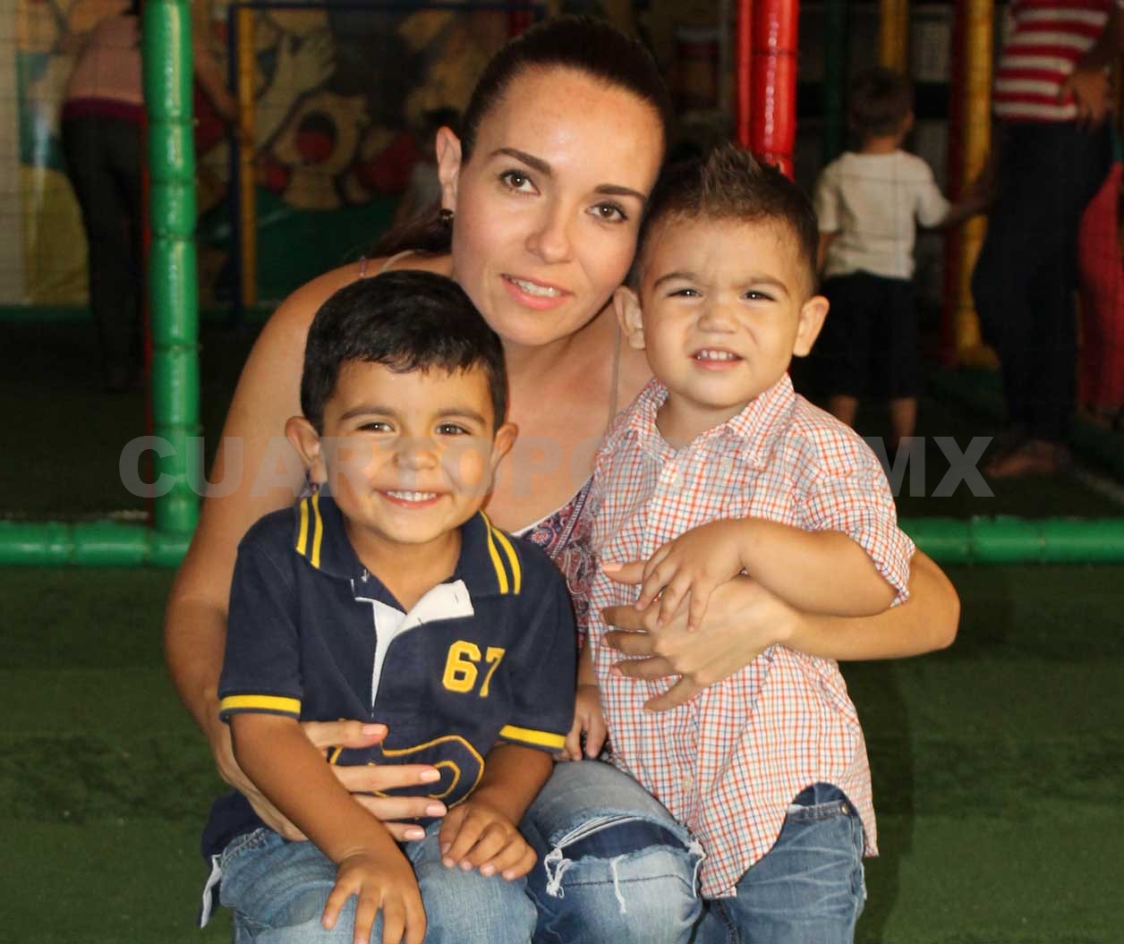 Celebran dos años de Mauri
