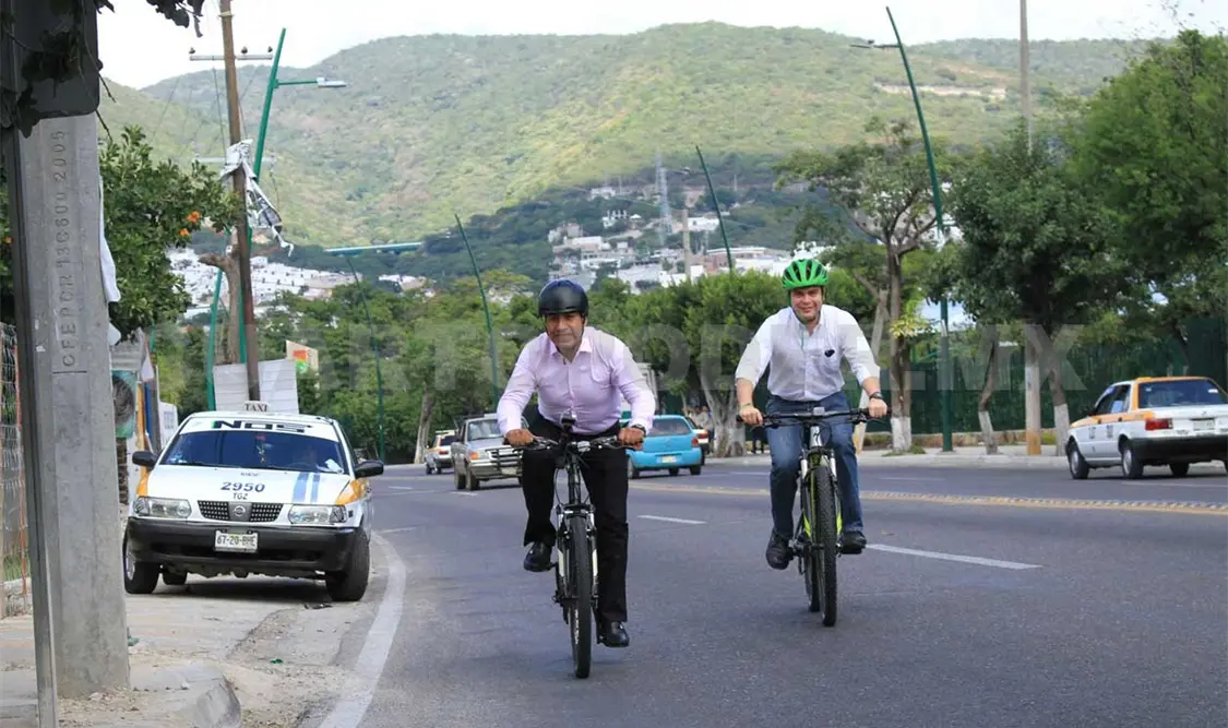 Fomentan cultura vial de respeto al ciclista
