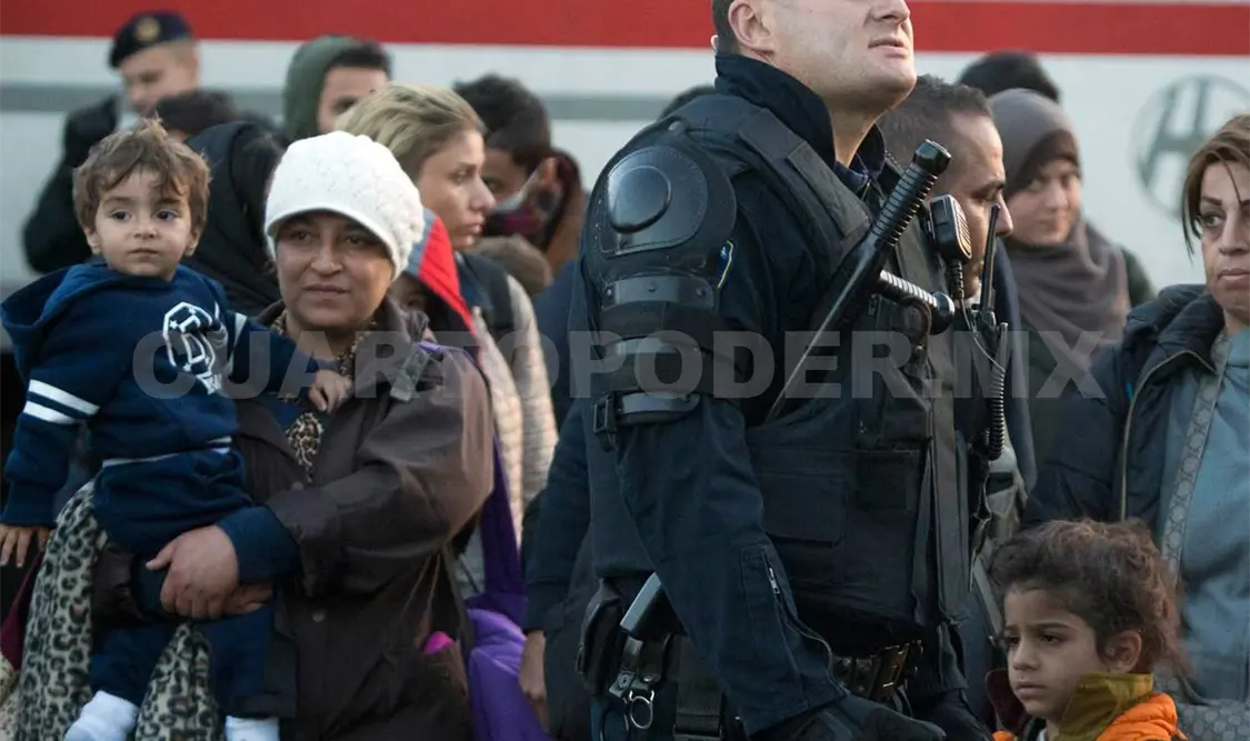 Controles fronterizos con Eslovenia han sido reintegrados para salvaguardar Hungría de una ola masiva de inmigrantes sin control.
