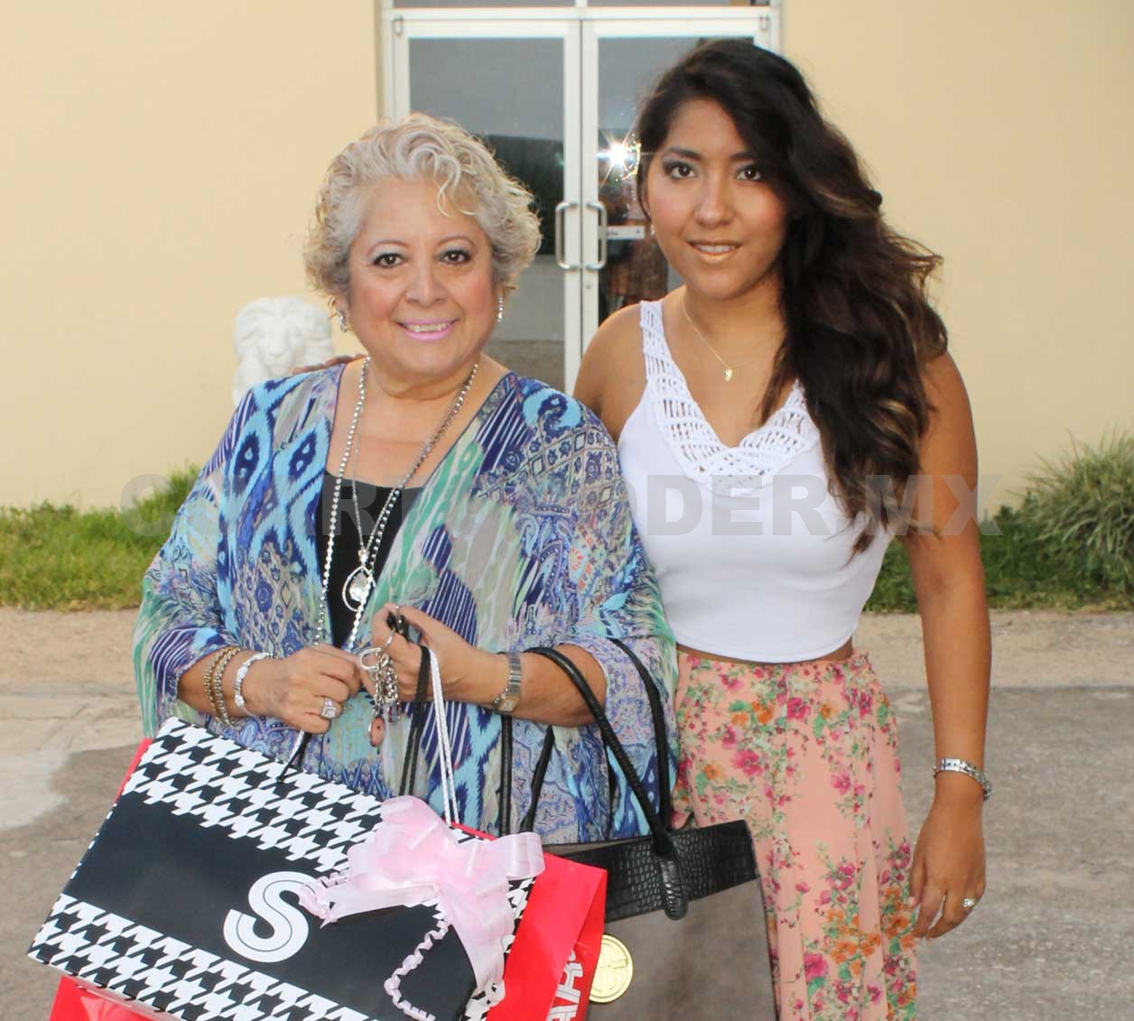 En espera de Nicole Alejandra