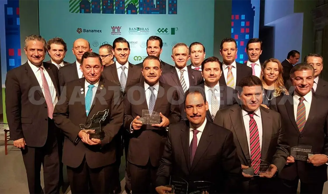 Reconocen a Tuxtla en Foro de ciudades competitivas