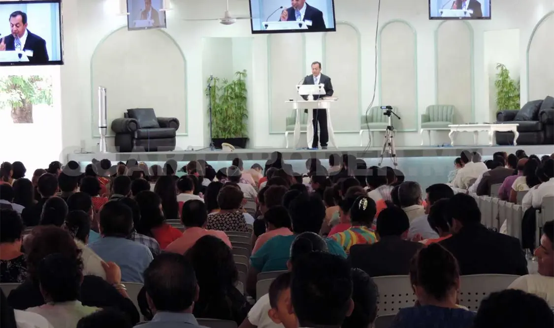 Continúa serie de asambleas “Imitemos a Cristo”
