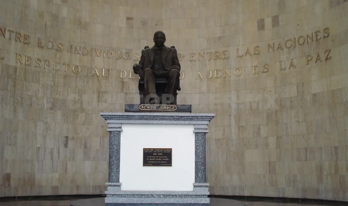 Aspecto del Congreso del Estado.A. L. M. / CP