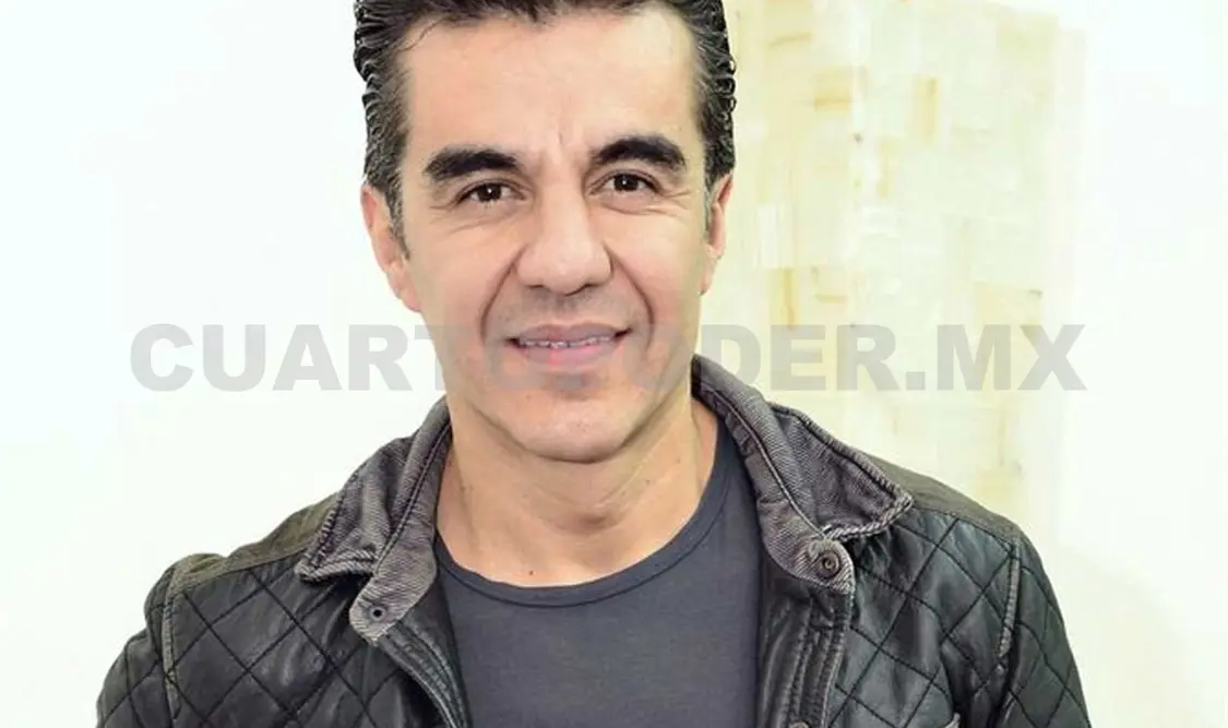 Adrián Uribe es un asaltacunas