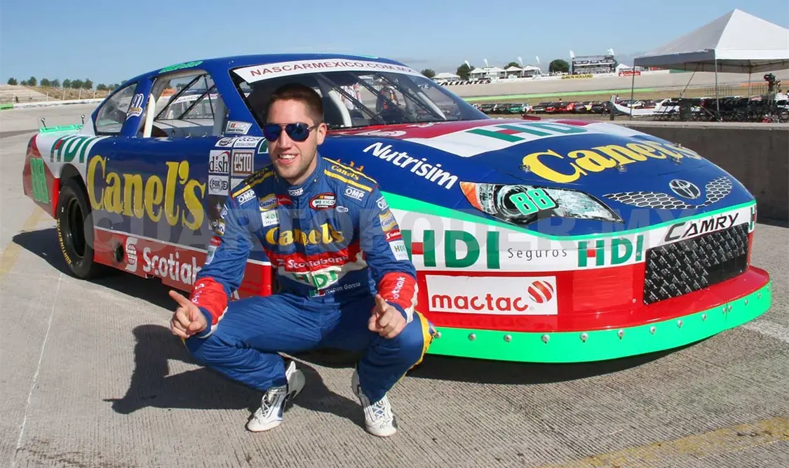 Repite en el liderato de la Nascar México