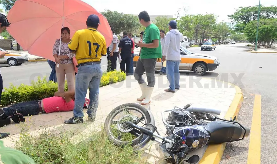 El accidente ocurrió sobre el libramiento Norte Oriente, en la salida de la colonia Las Torres. Rafael Cabrera / CP