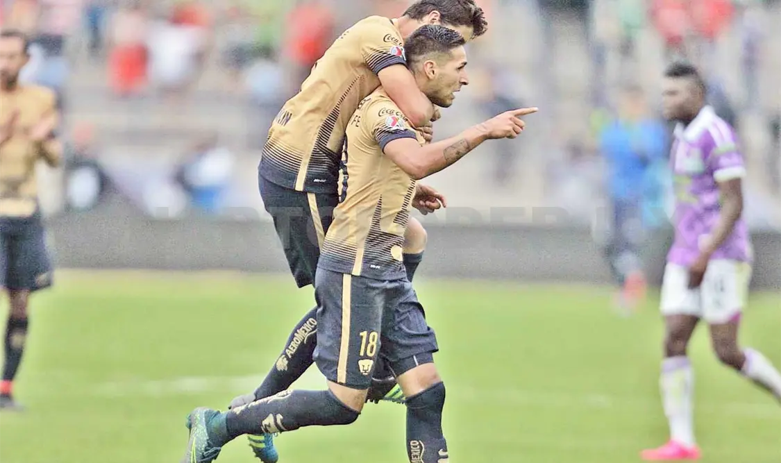 Pese a derrota, Pumas sigue en la cima