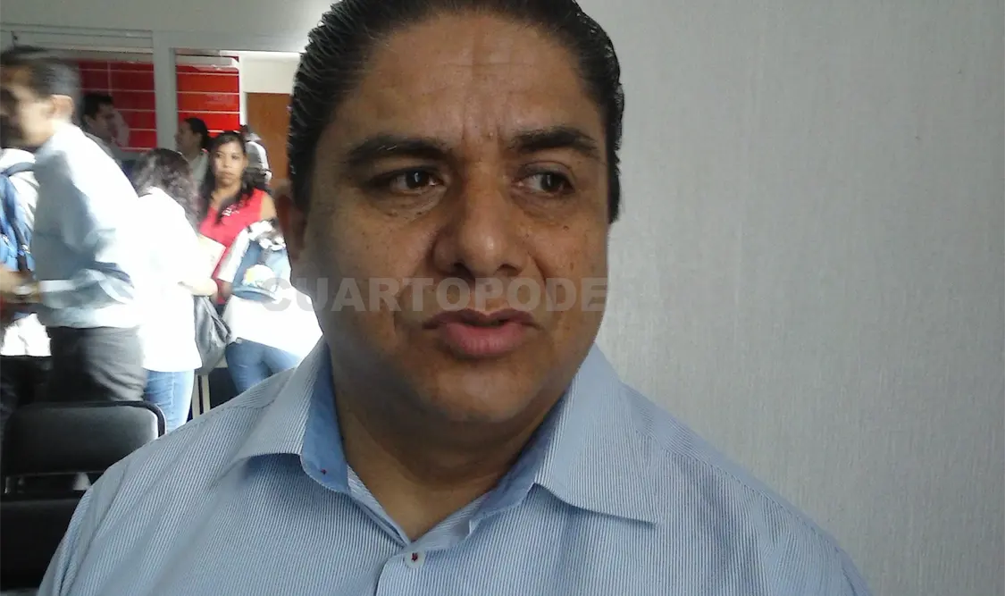 Mario Guzmán Gómez, presidente de la Canirac Chiapas, Sergio Granda. CP
