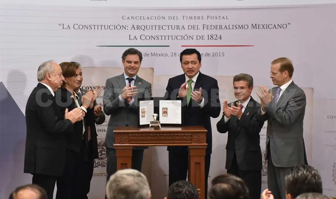 Conmemoran Constitución de 1824 con timbre postal