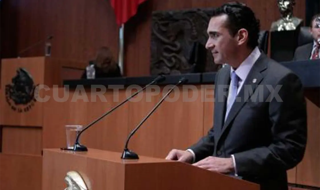 LAM acerca a alcaldías con la SCT