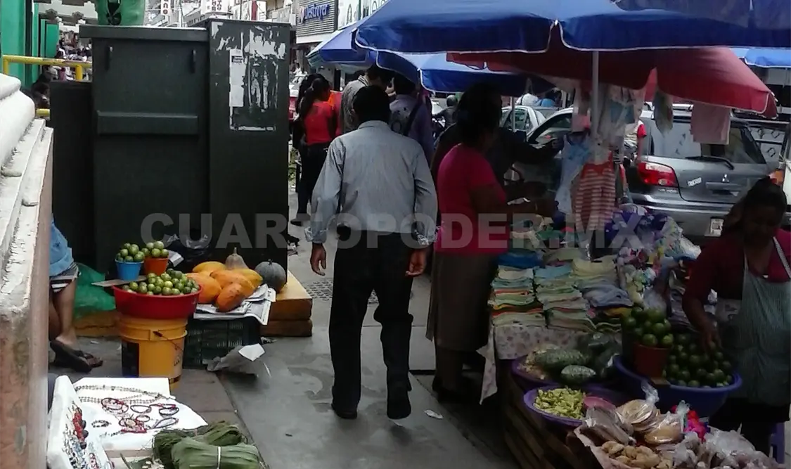 En breve las calles del centro y las que rodean los mercados municipales, estarán liberadas de locatarios y el ambulantaje, Sergio Granda, CP