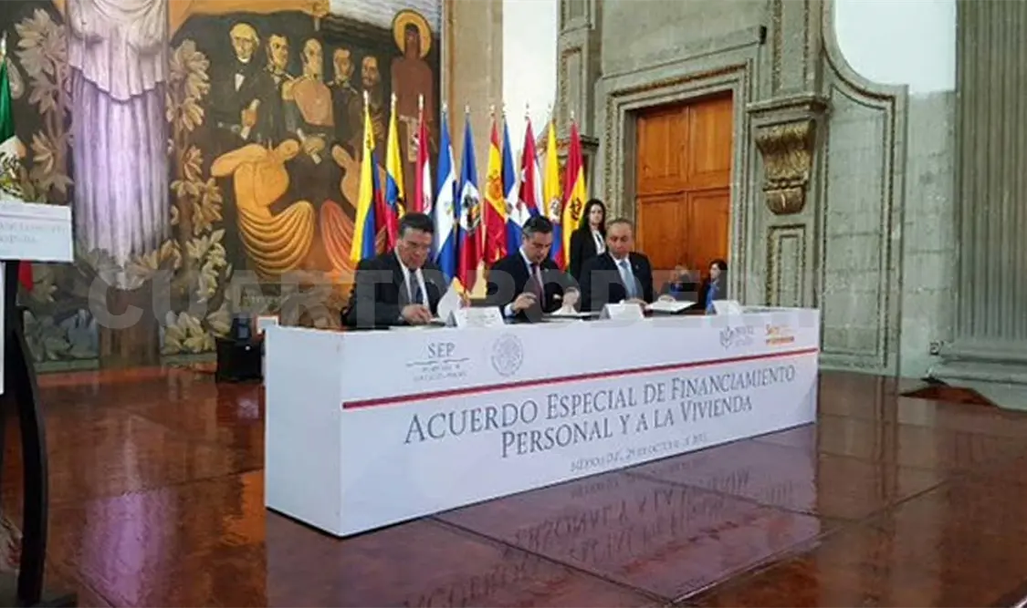Maestros destacados obtendrán créditos