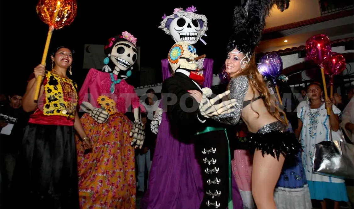 Presentan Festival del Día de Muertos en el Museo del Café