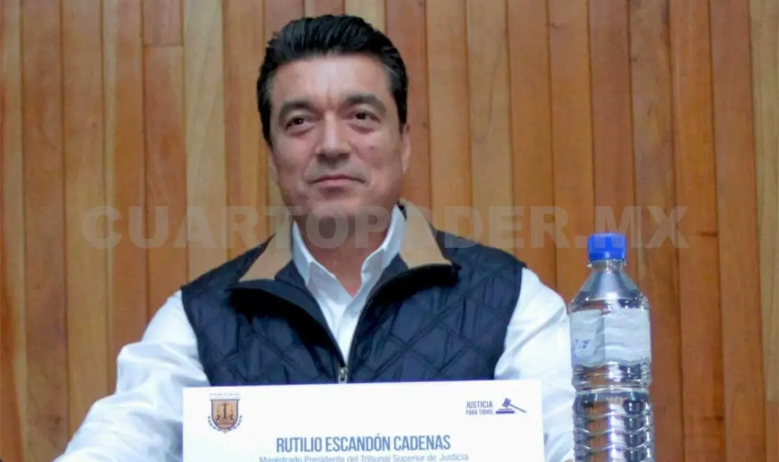 Escandón trabaja a favor de jóvenes