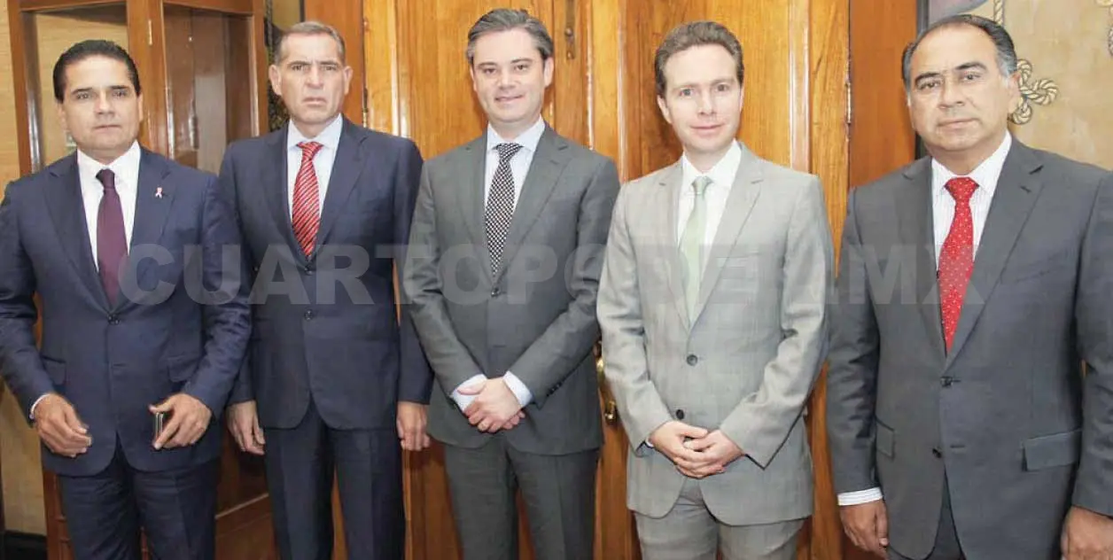 Fortalecen estrategias para examen docente