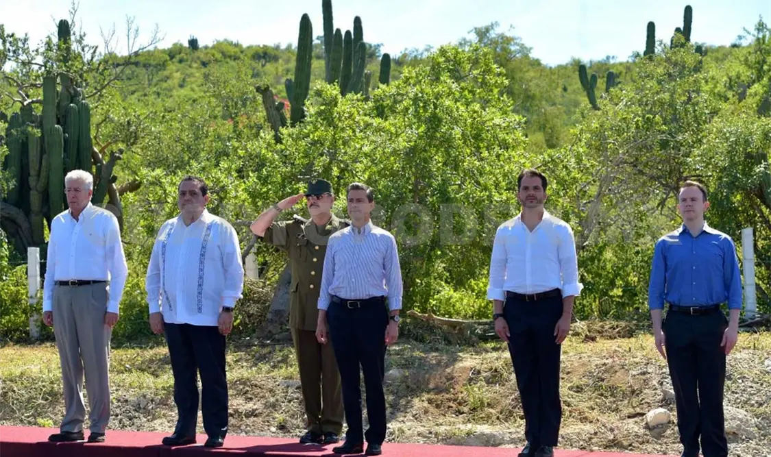 EPN destaca repunte del turismo en México