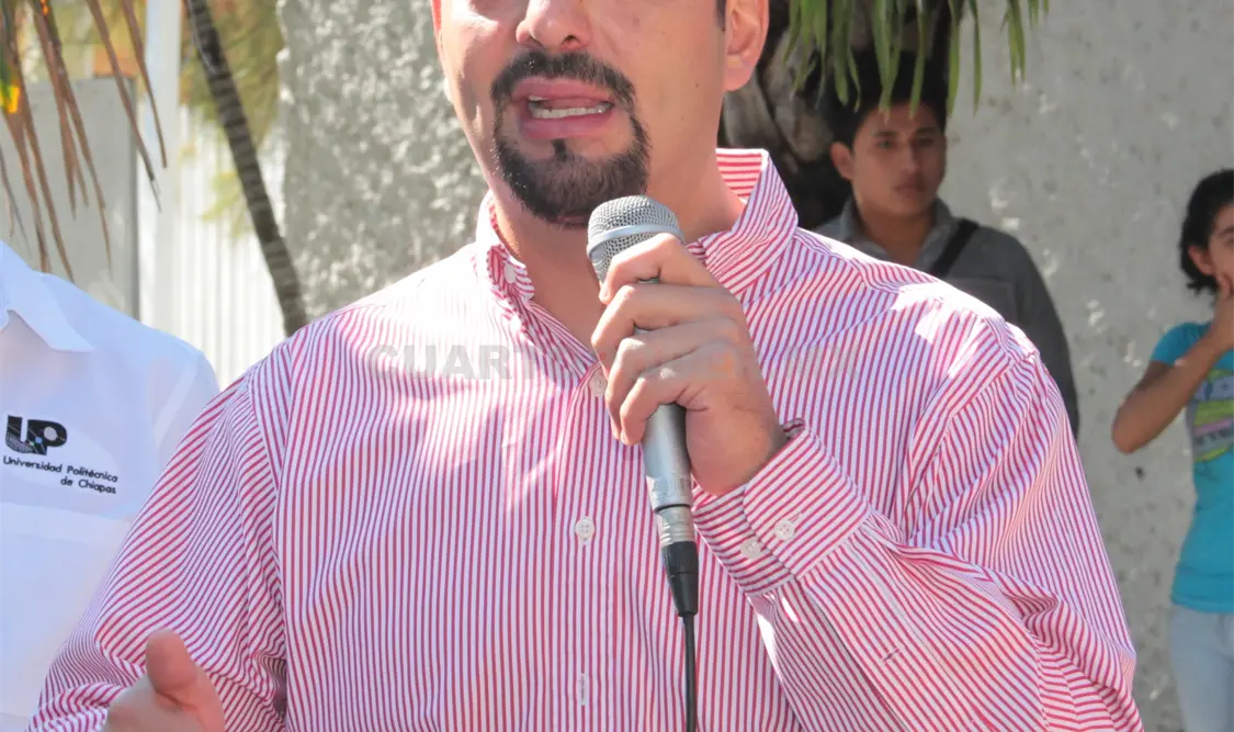 El rector de la Universidad Politécnica de Chiapas, Navor Francisco Ballinas Morales agradeció al gobernador Manuel Velasco y al INIFECH.