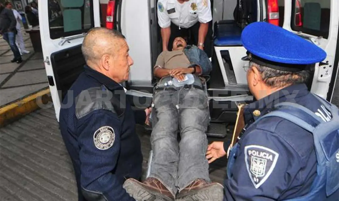 Los lesionados fueron trasladados a un nosocomio donde fueron reportados graves pero estables. El Universal