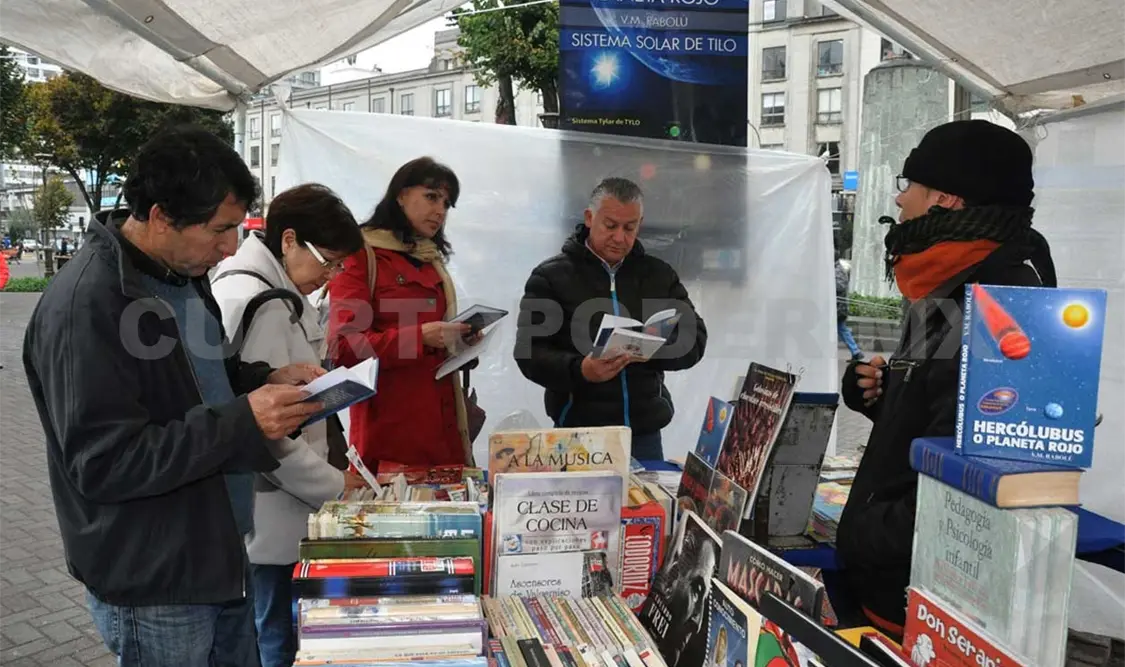 Libros, entre la nostalgia y modernidad