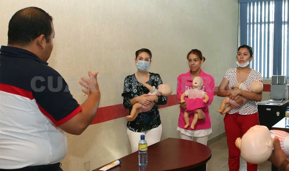 Reafirma Martha Muñoz solidaridad con la Cruz Roja