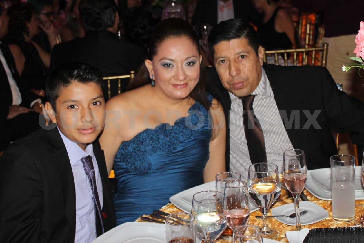 Fiesta de ensueño para Jomara
