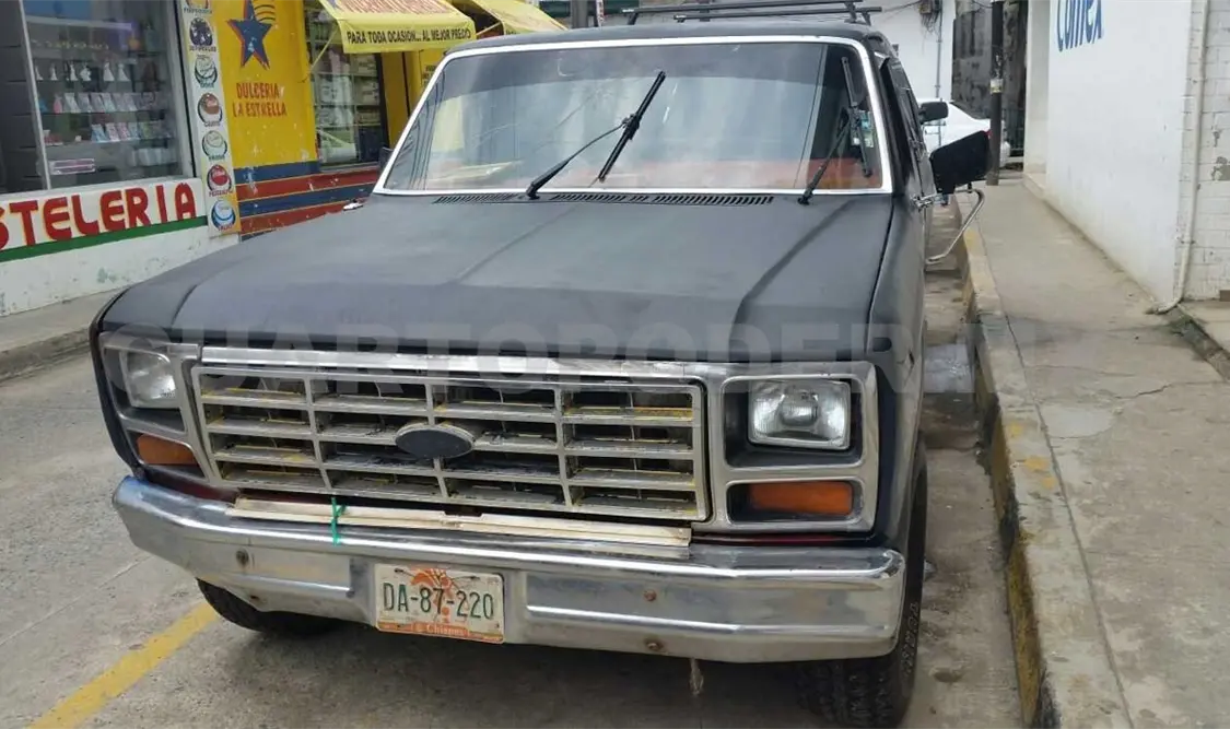 Detiene PGR a “polleros” con 34 extranjeros