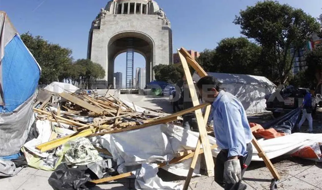 Desmantelan 80% del campamento de la CNTE