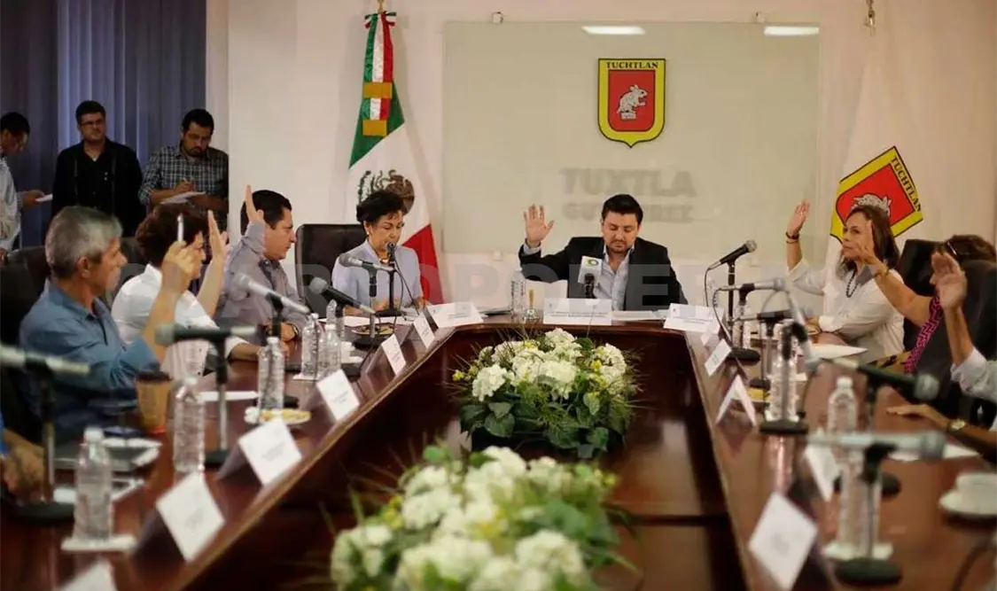 Destacan mujeres en el Ayuntamiento capitalino