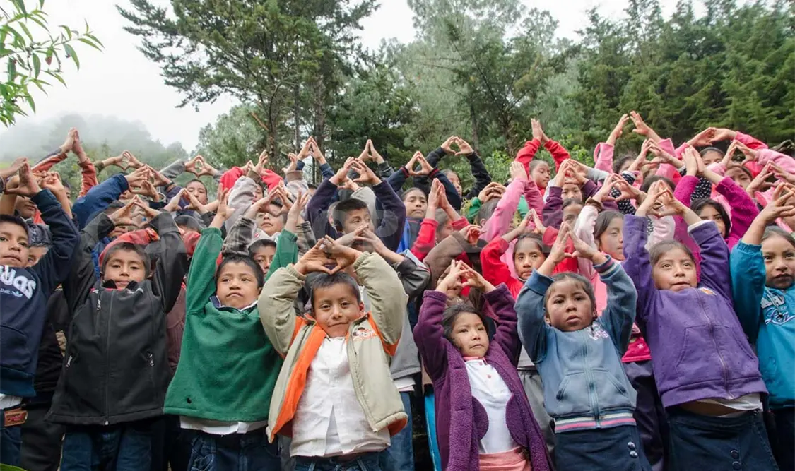Remozan gobiernos escuelas en Oaxaca