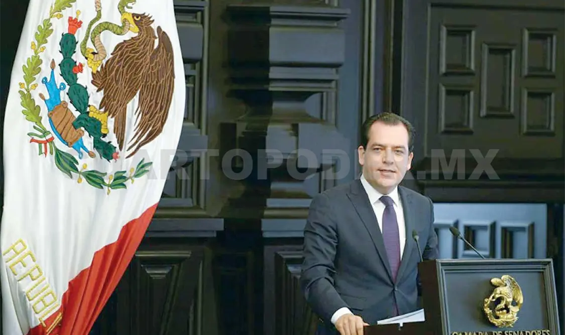 Entregan Medalla Belisario Domínguez