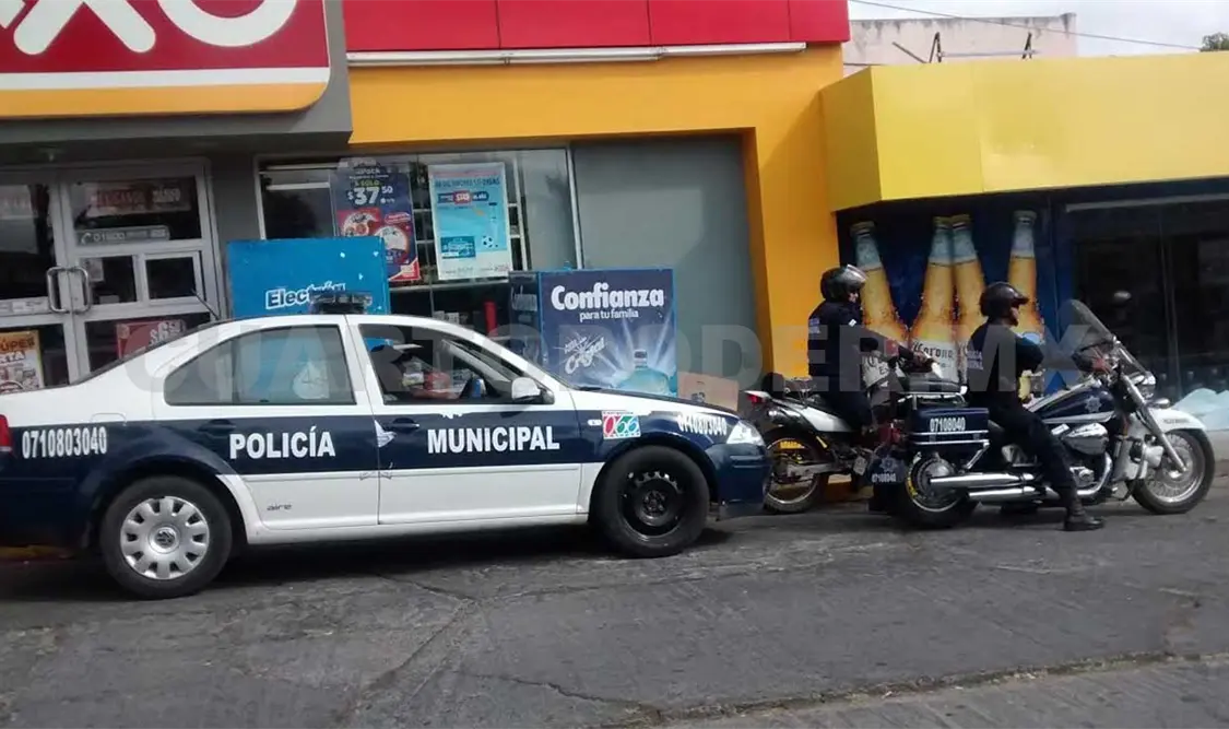 El asalto ocurrió en la tienda ubicada en la 10ª Poniente y 14ª Norte, en la colonia El Mirador. Rafael Cabrera / CP