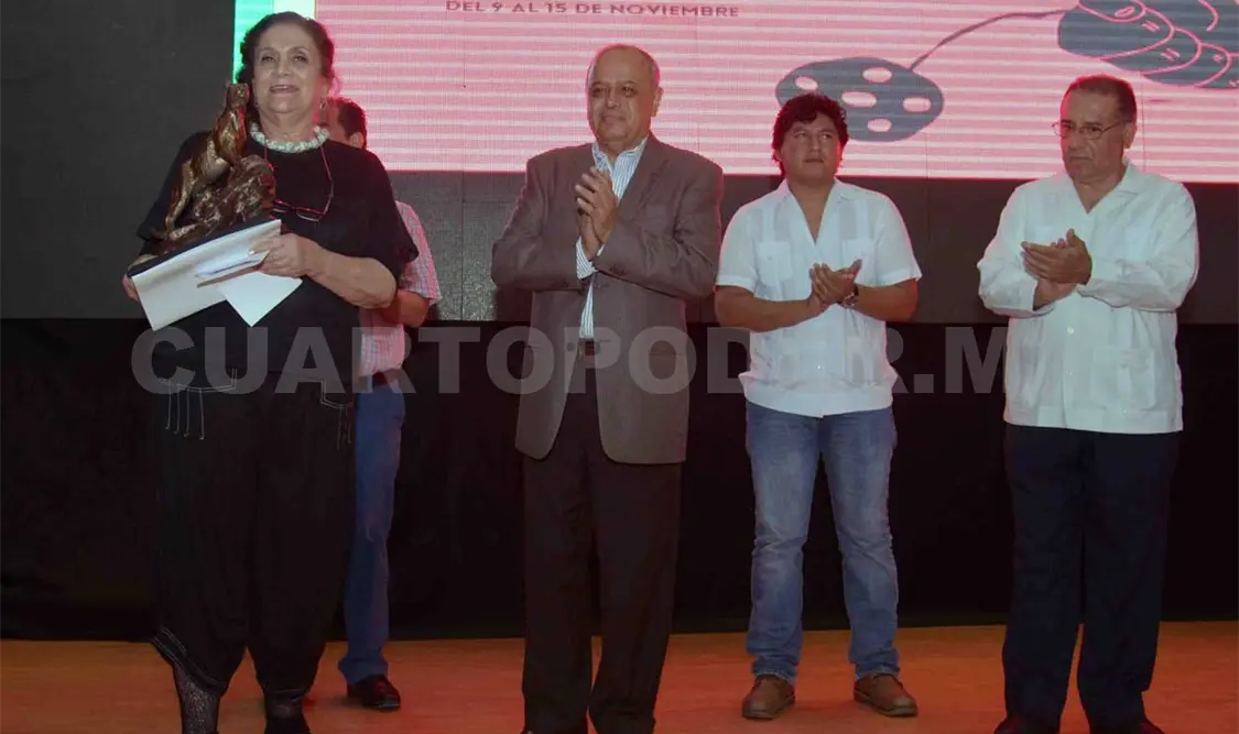 Premian a ganadores del festival de cine